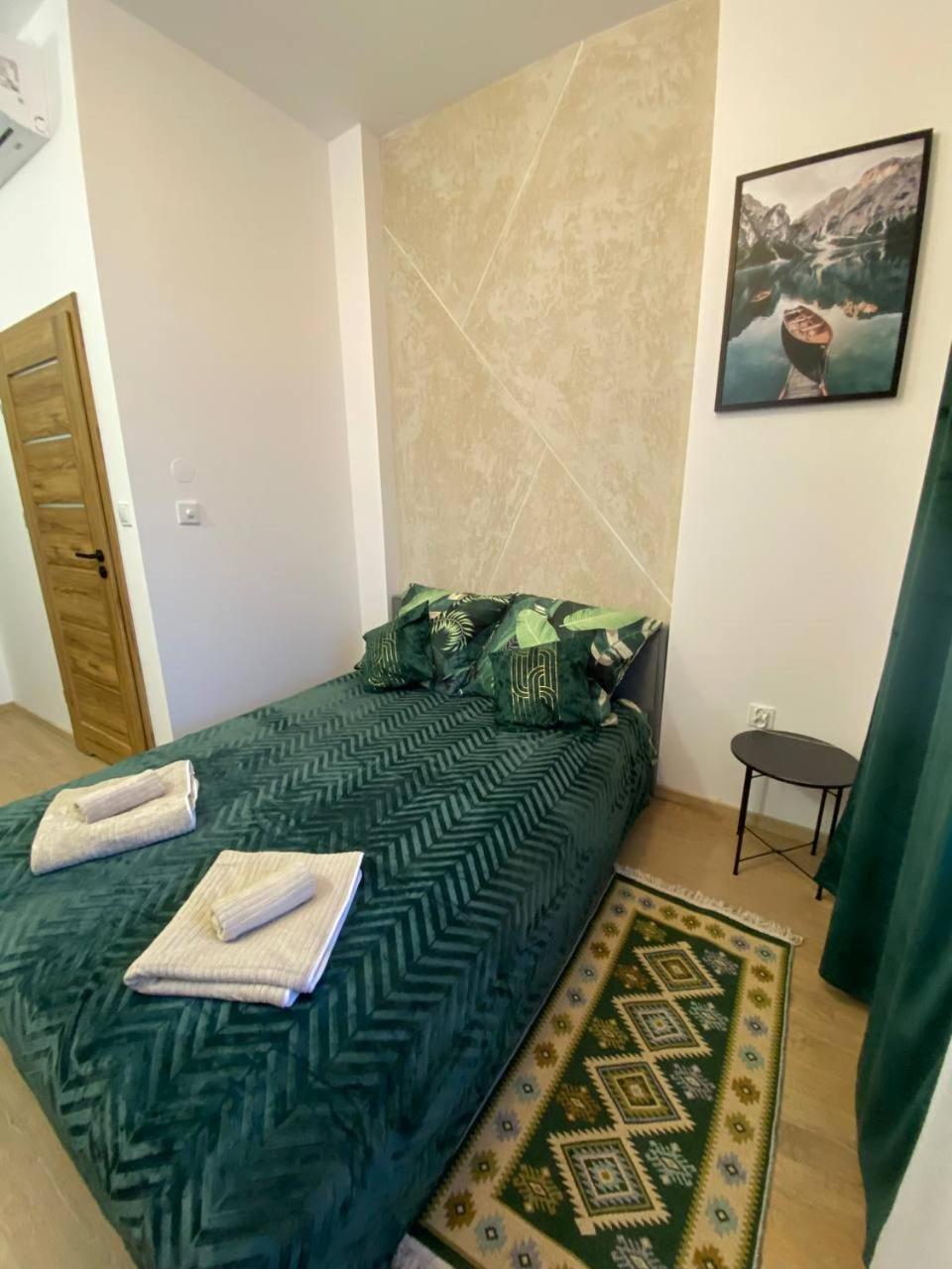 Mh Apartments Centrum Жешув Экстерьер фото
