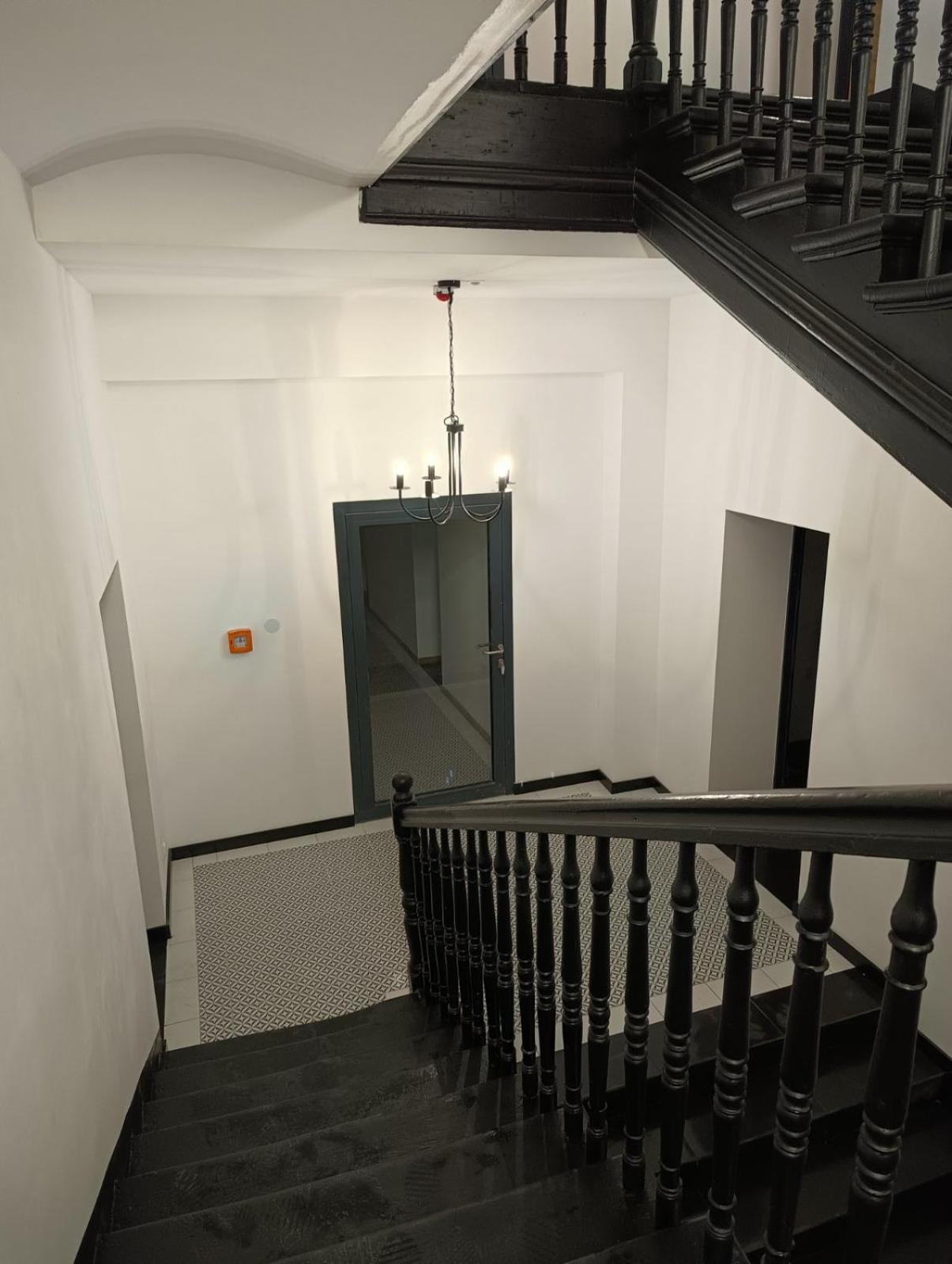 Mh Apartments Centrum Жешув Экстерьер фото